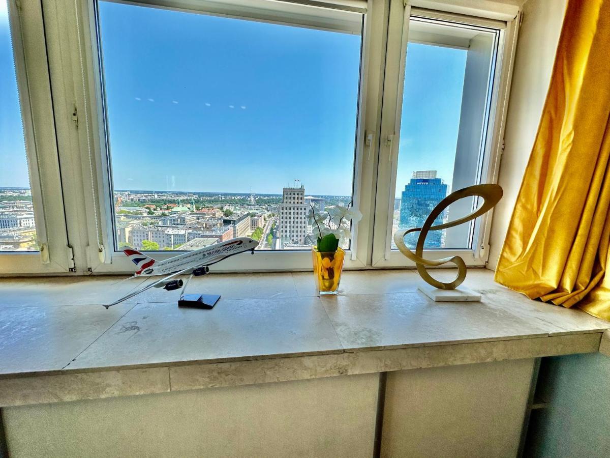 Apartment Sun Clima/ac Metro X2 Fast Wifi 500 Mbs 70'tv Netflix Appletv Hbo Warsaw