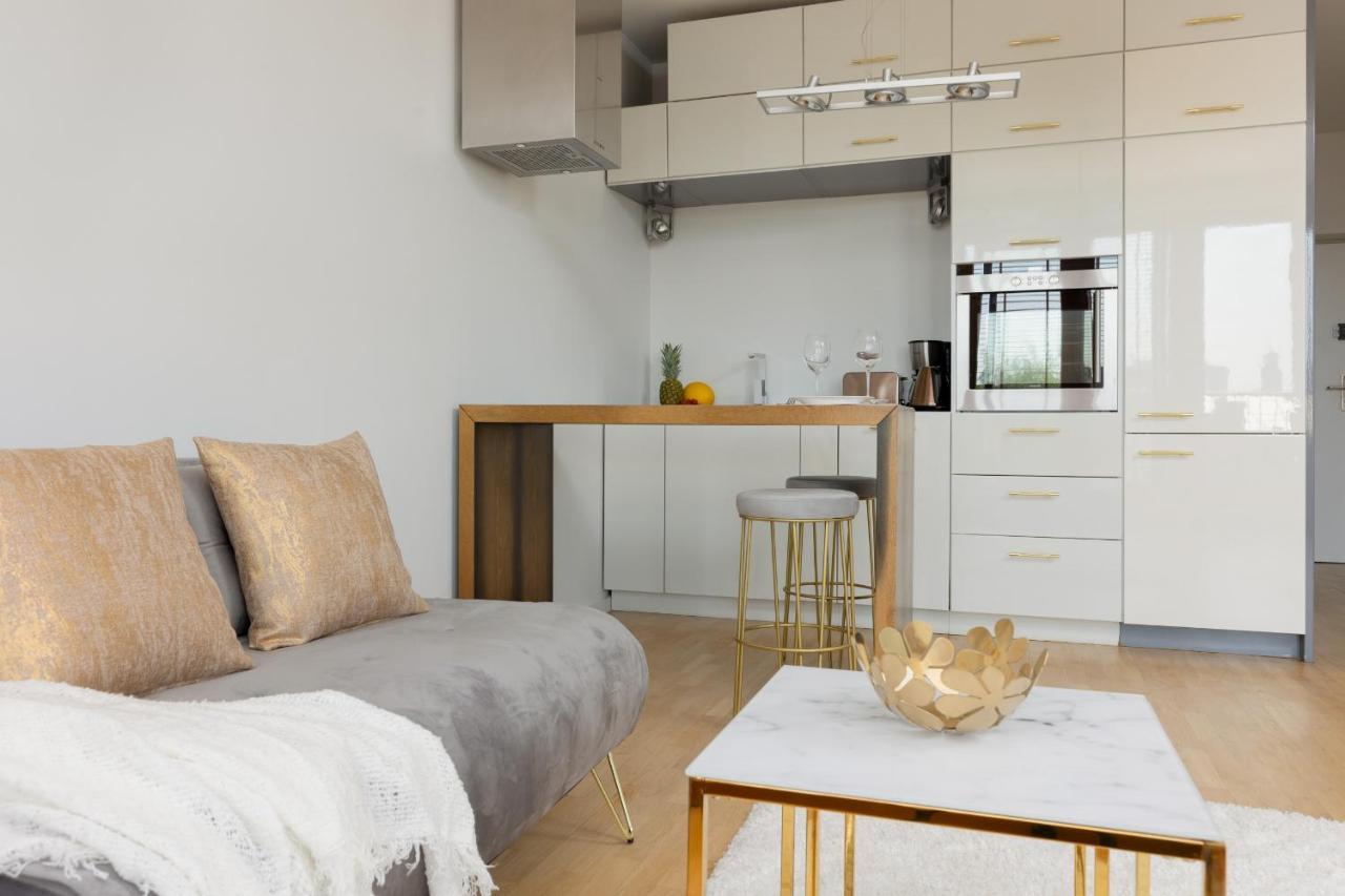 Golden Sands Piaskowa With Parking & Balcony By Renters Apartment *