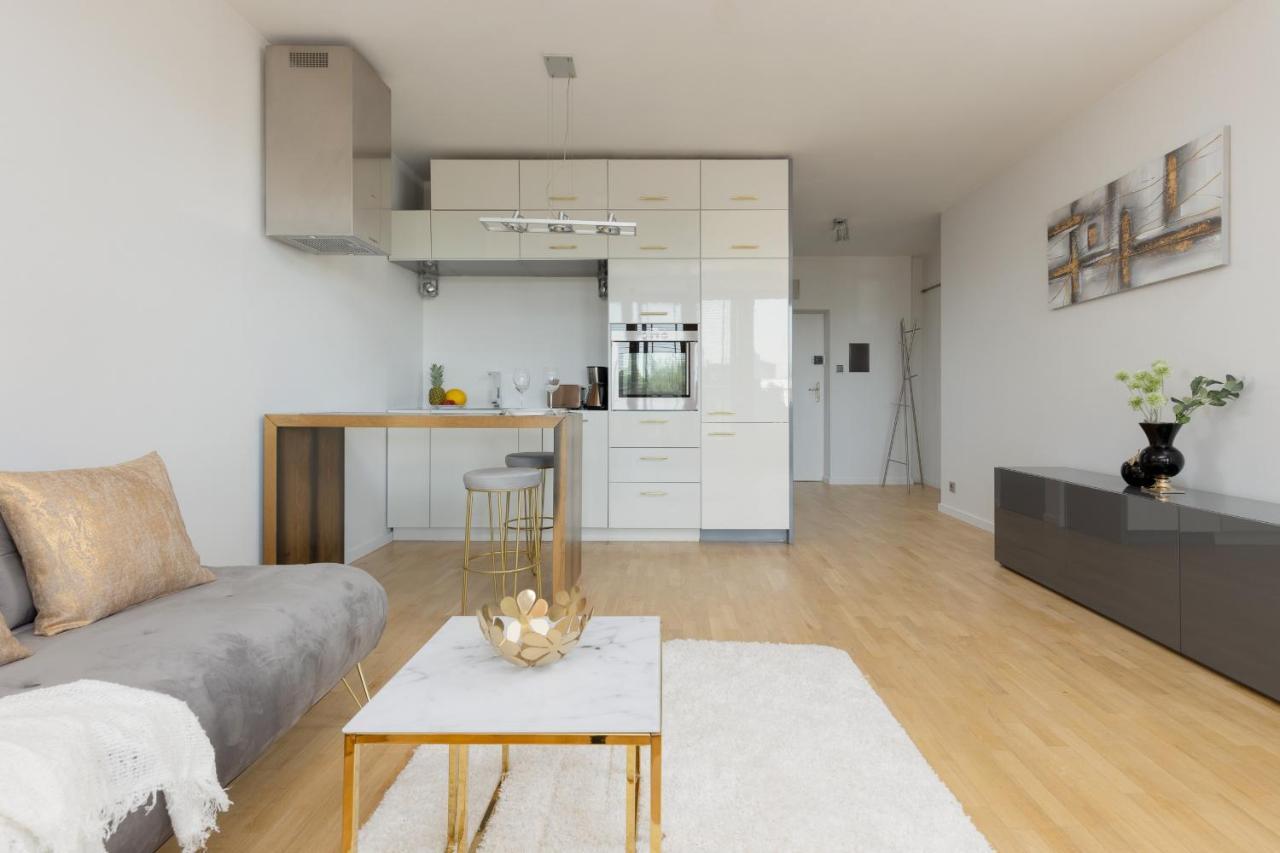 Golden Sands Piaskowa With Parking & Balcony By Renters * Warsaw