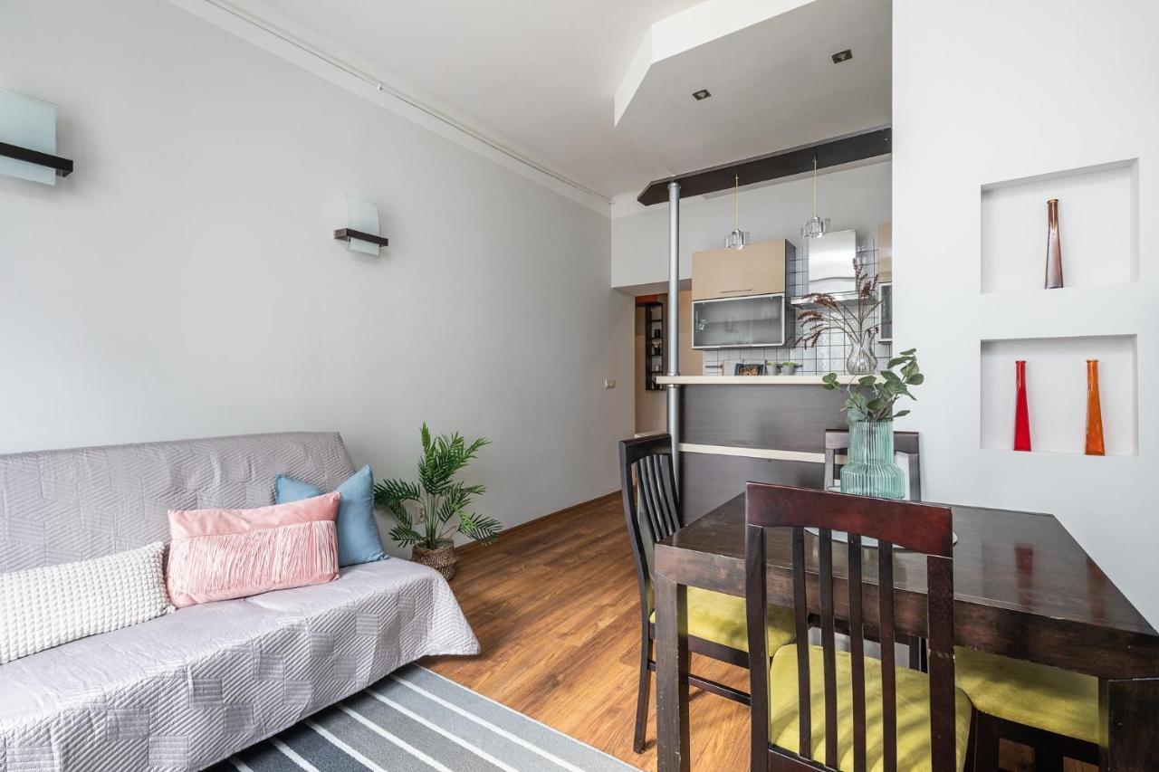 Căn hộ Superapart Tarchominska Apt 24 *