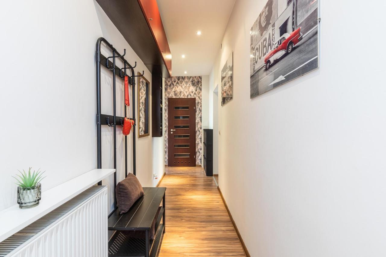 Căn hộ Superapart Tarchominska Apt 24 *