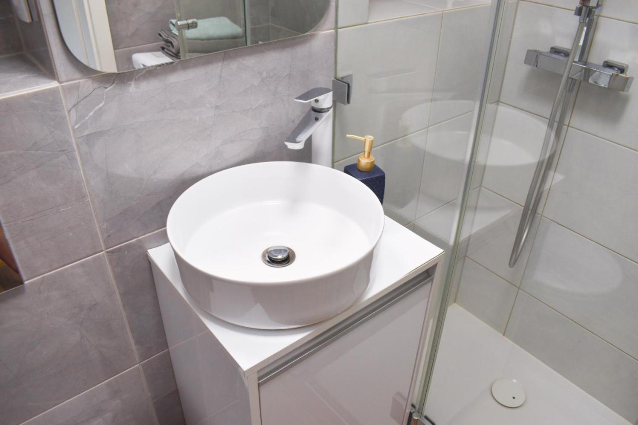 Apartamento Panska, Metro Onz Varsóvia