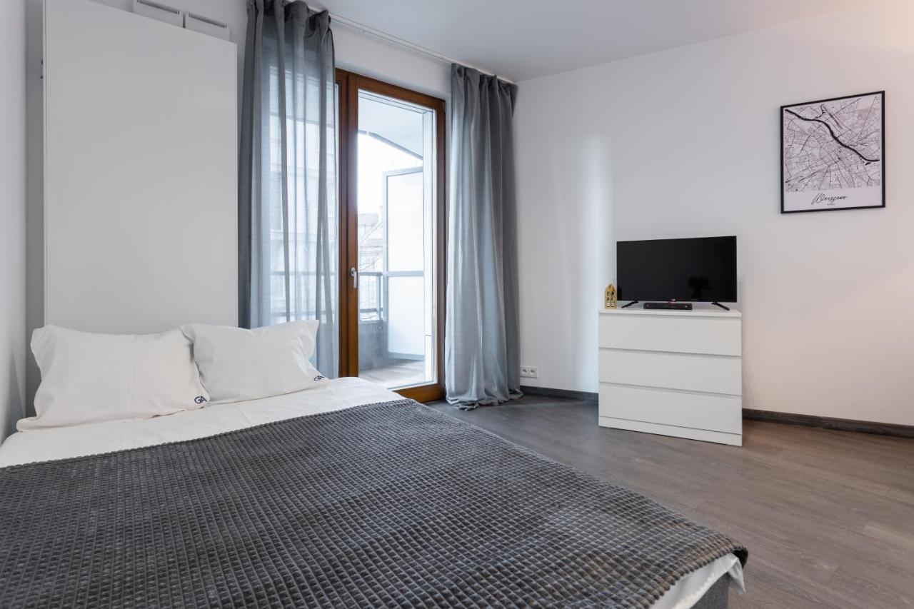 Golden Warsaw: Premium Building In Top Location