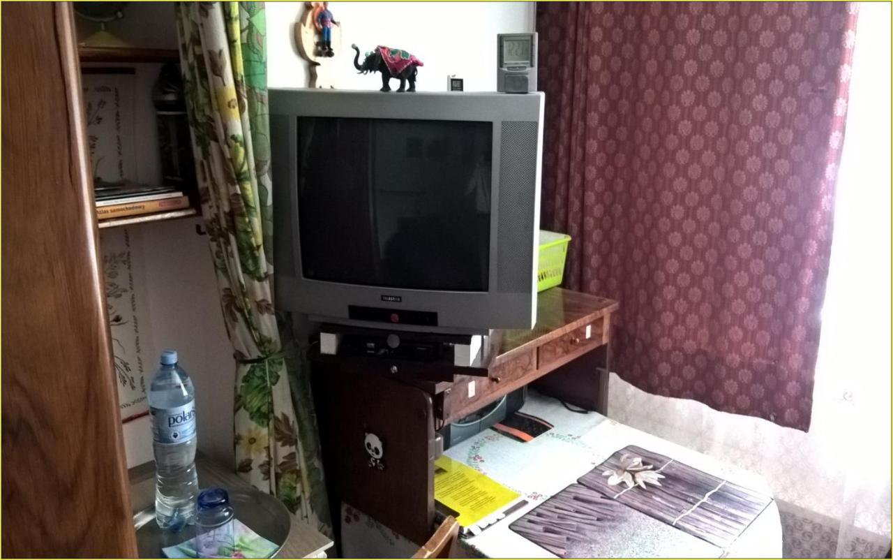 Homestay For *