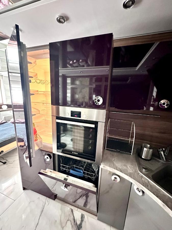 Lustrzany Centrum Apartamento