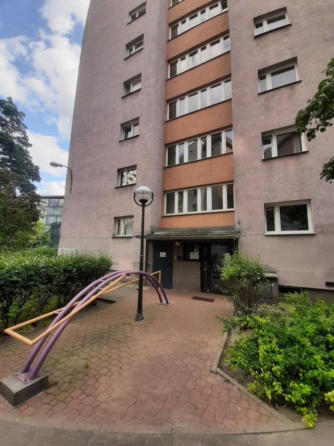 Ivory House Apartment