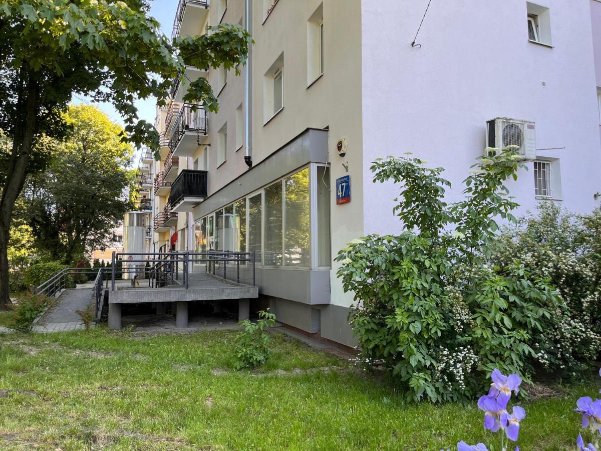 Labo Niepodleglosci Apartment *