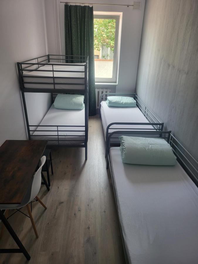 Rooms4rest Wiertnicza - Private For Tourists - Atr Consulting Sp, Z O,o, Hostel *