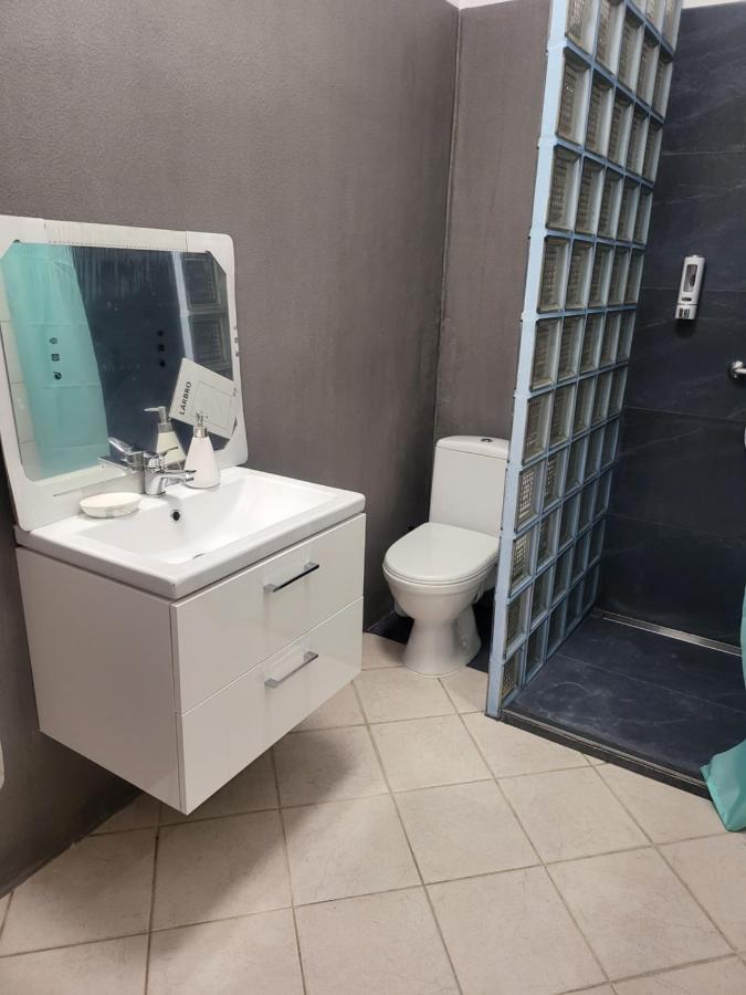 Hostel Rooms4rest Wiertnicza - Private For Tourists - Atr Consulting Sp, Z O,o, Warsaw