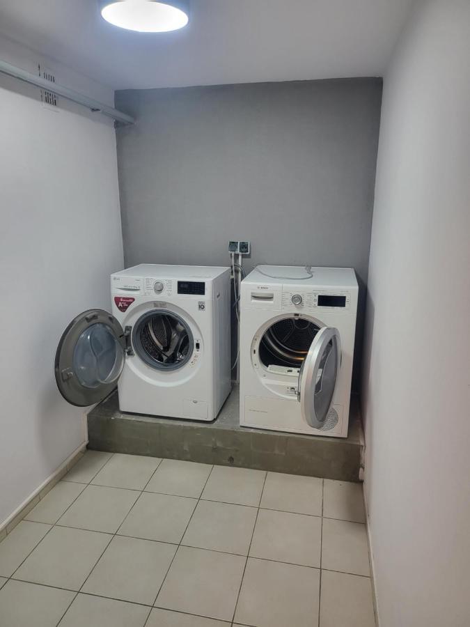 Hostel Rooms4rest Wiertnicza - Private For Tourists - Atr Consulting Sp, Z O,o, Warsaw