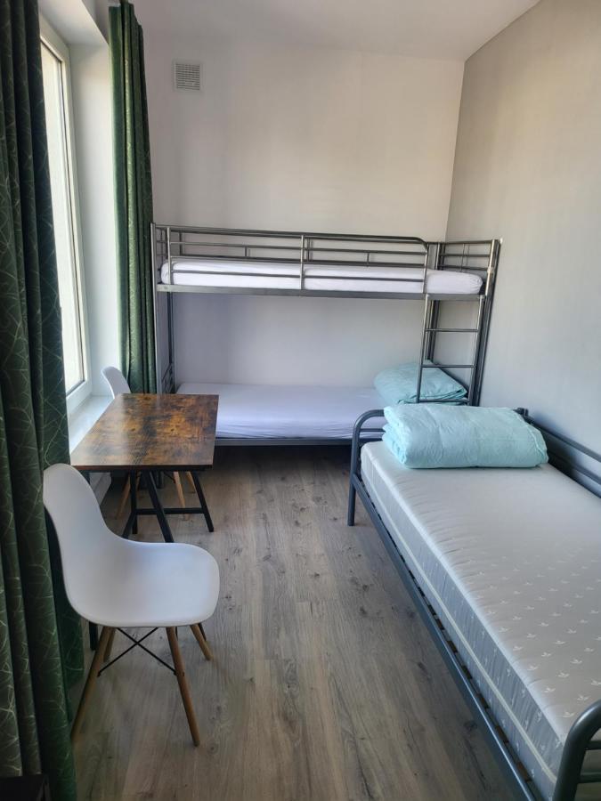 Rooms4rest Wiertnicza - Private For Tourists - Atr Consulting Sp, Z O,o, Warsaw