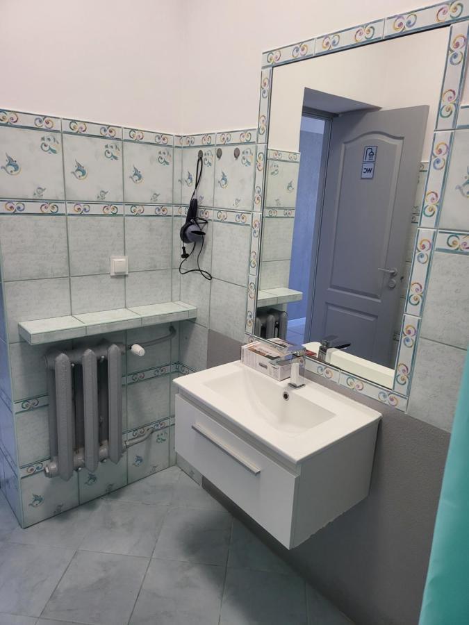 Hostel Rooms4rest Wiertnicza - Private For Tourists - Atr Consulting Sp, Z O,o,