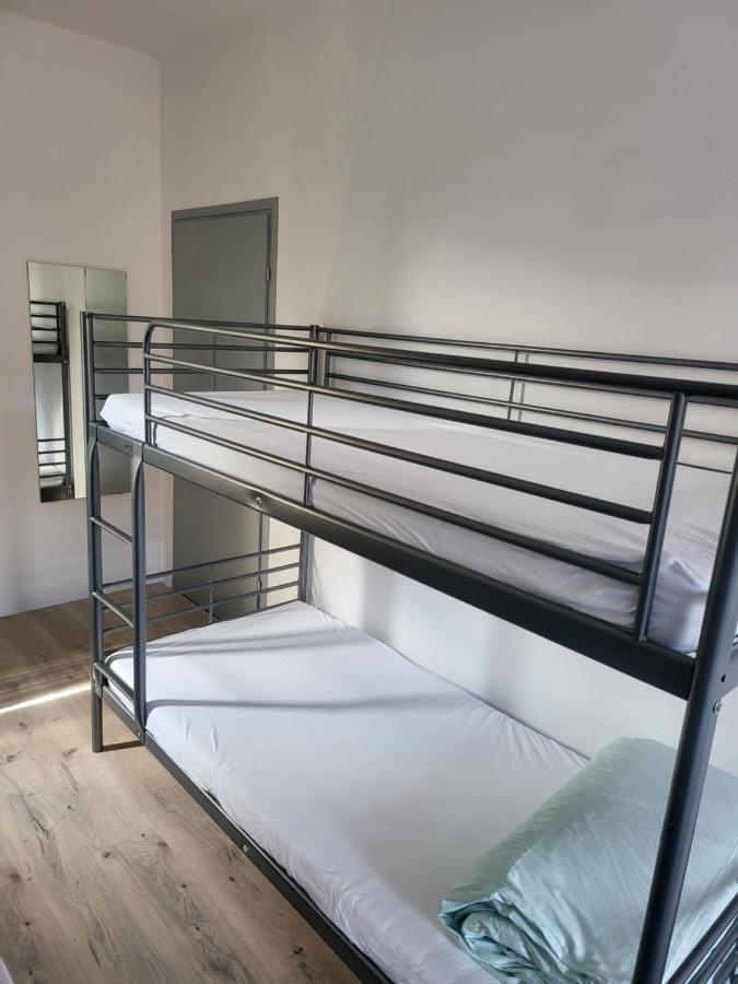 Hostel Rooms4rest Wiertnicza - Private For Tourists - Atr Consulting Sp, Z O,o, *