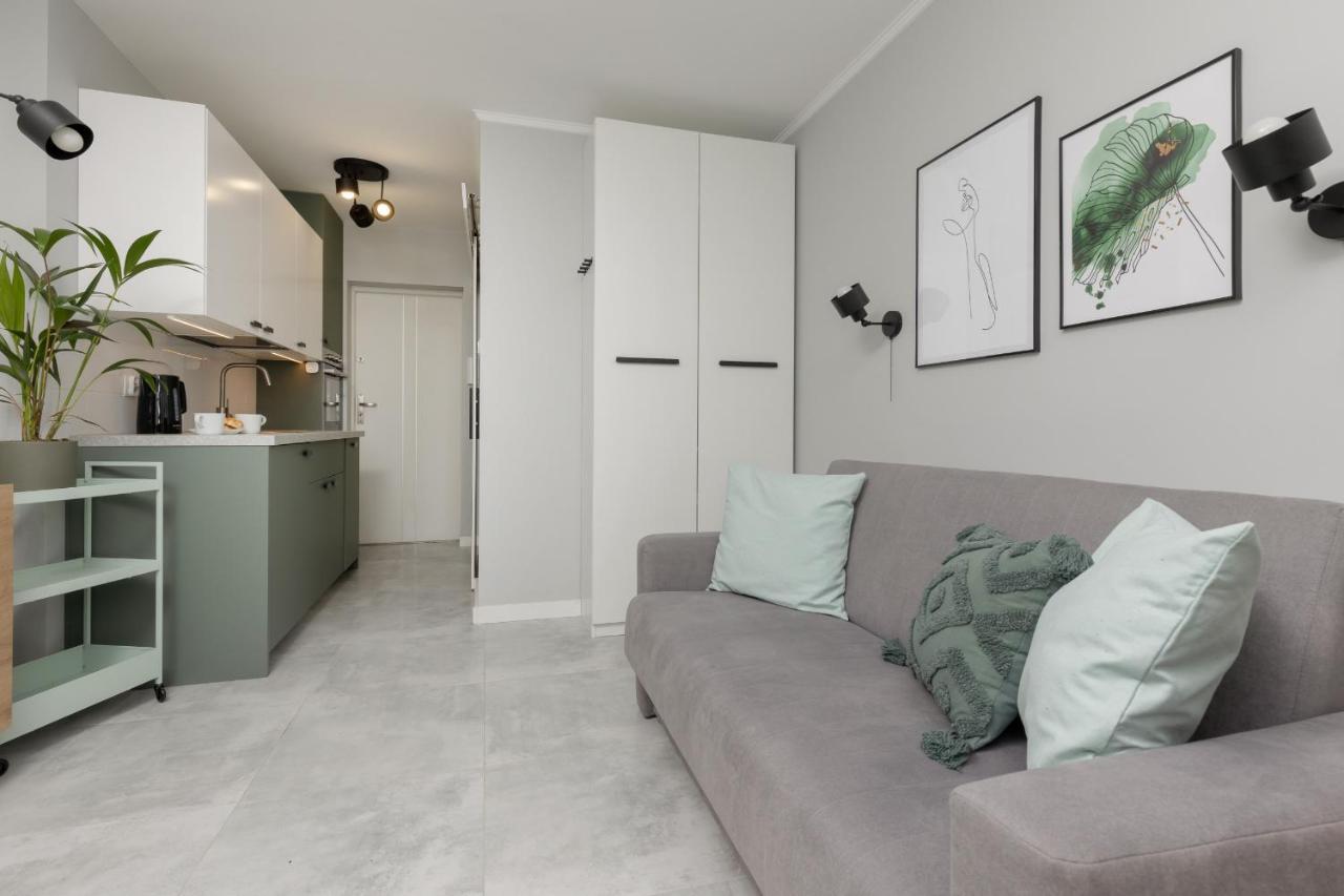 Apartment Cozy & Stylish Studio Ochota 1,5 Km To Zlote Tarasy By Renters Warsaw