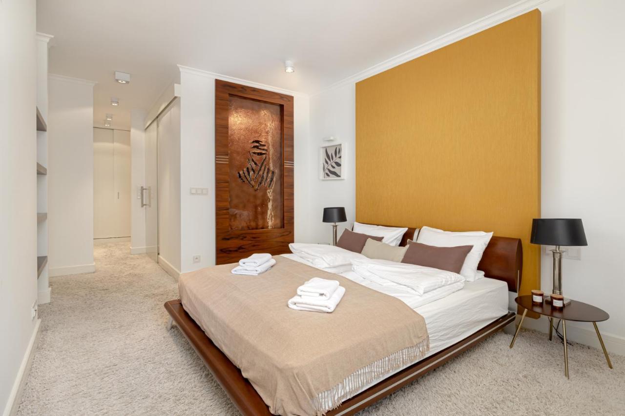 Apartament Ecru 3-bedroom Luxurious Wwa21