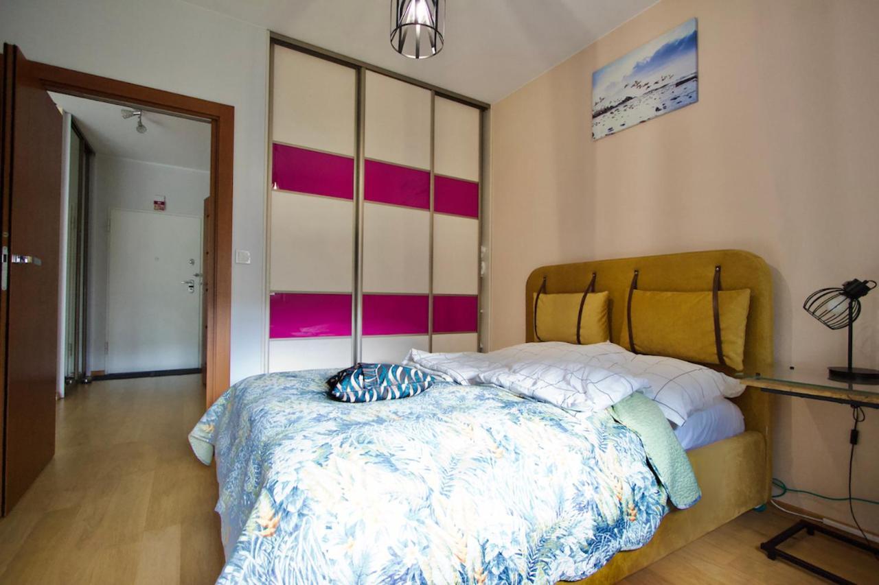 Mp Rent- 48m, Klimatyzacja, Ogrodek, Parking, Jana Kazimierza, Travellerrevawards2024 Apartment