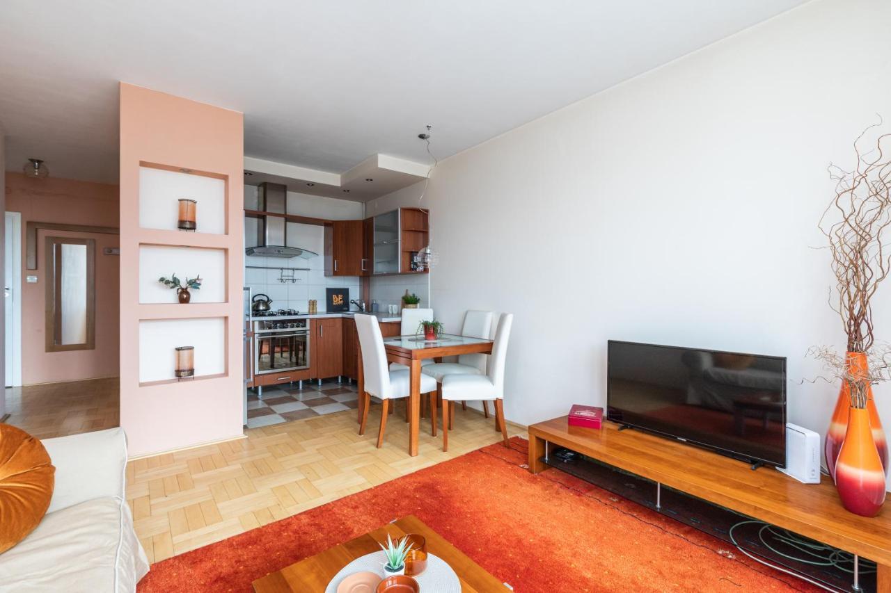 Superapart Dzieci Warszawy 27a Apartment Warsaw