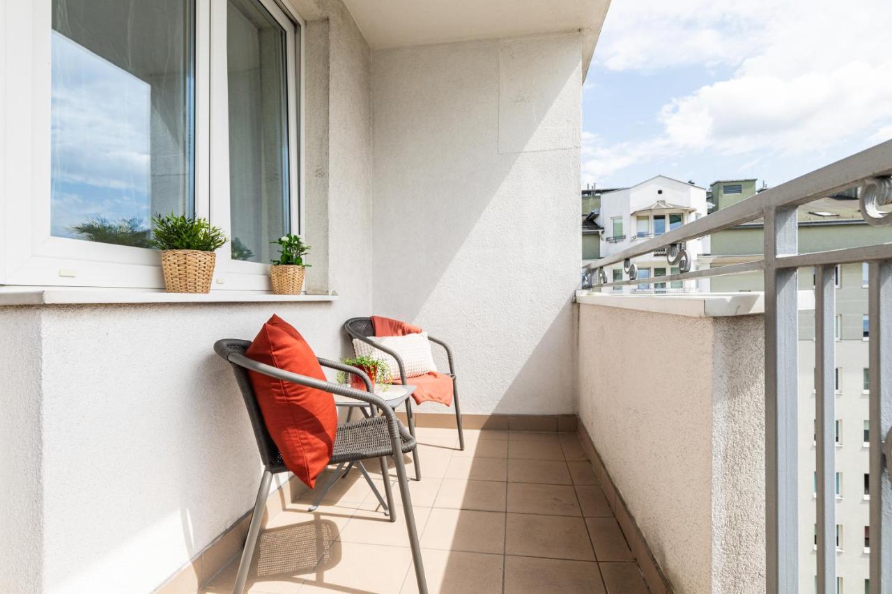 Apartment Superapart Dzieci Warszawy 27a Warsaw