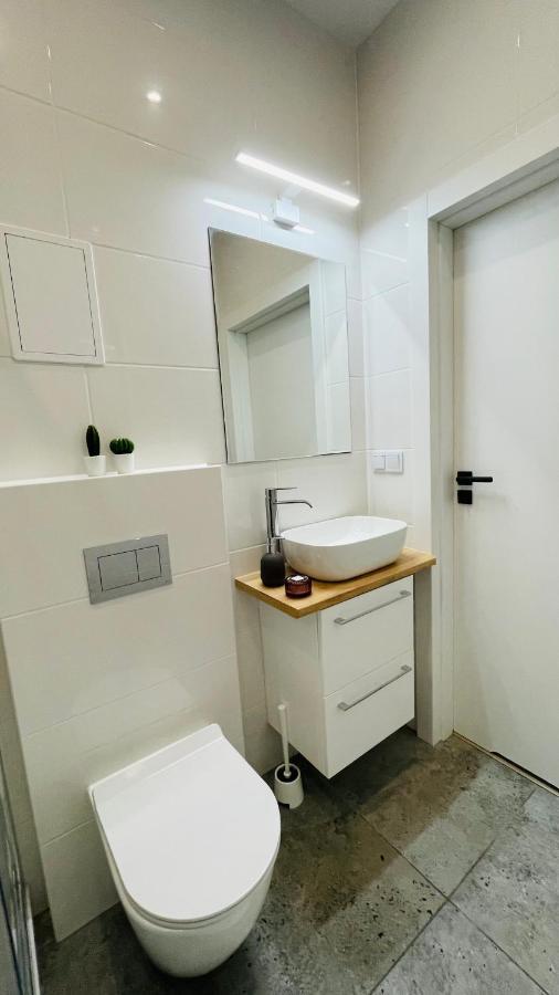 Apartament Jm Millennium Kaweczynska 37 *