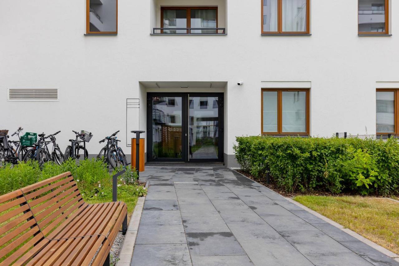 Pozytywny Mokotow With Balcony By Renters Apartment Warsaw