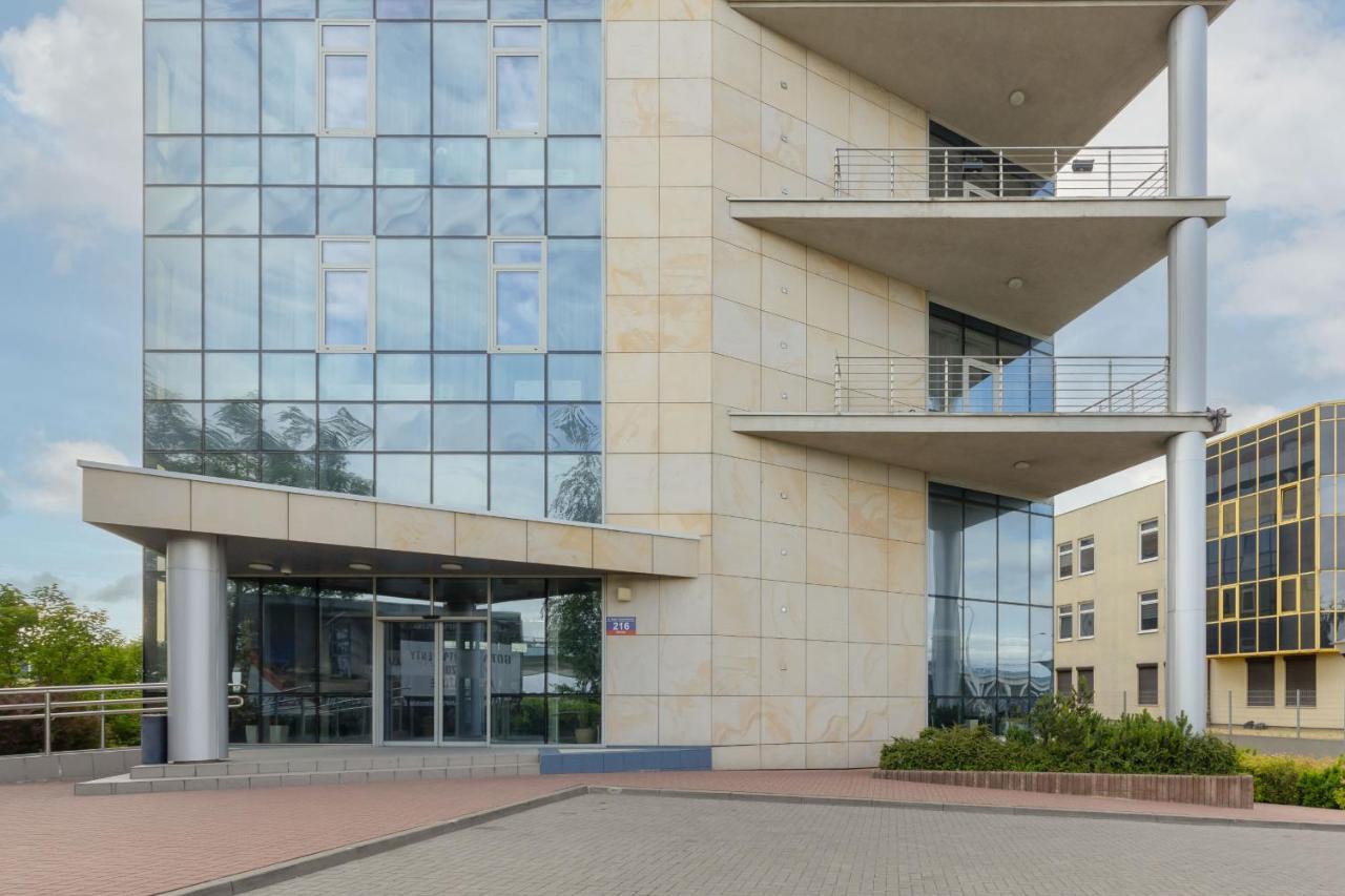 Aleje Jerozolimskie With Parking And Ac By Renters * Warszawa