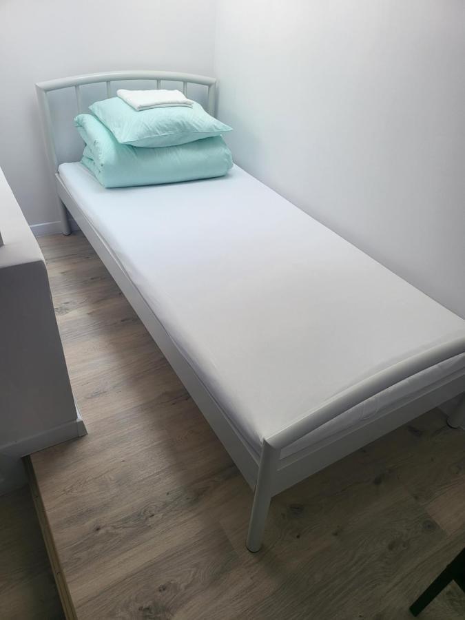 Rooms4rest Wiertnicza - Private For Tourists - Atr Consulting Sp, Z O,o, * Warsaw