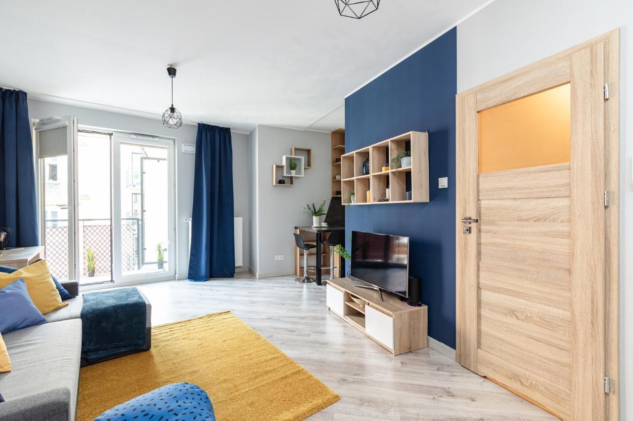 Superapart Stalowa 39 Modern Unit With Kitchen & Wifi *