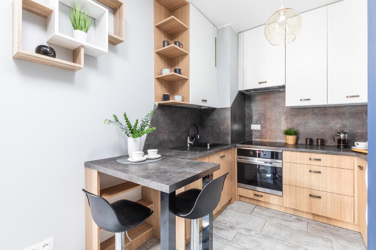 Superapart Stalowa 39 Modern Unit With Kitchen & Wifi Apartment