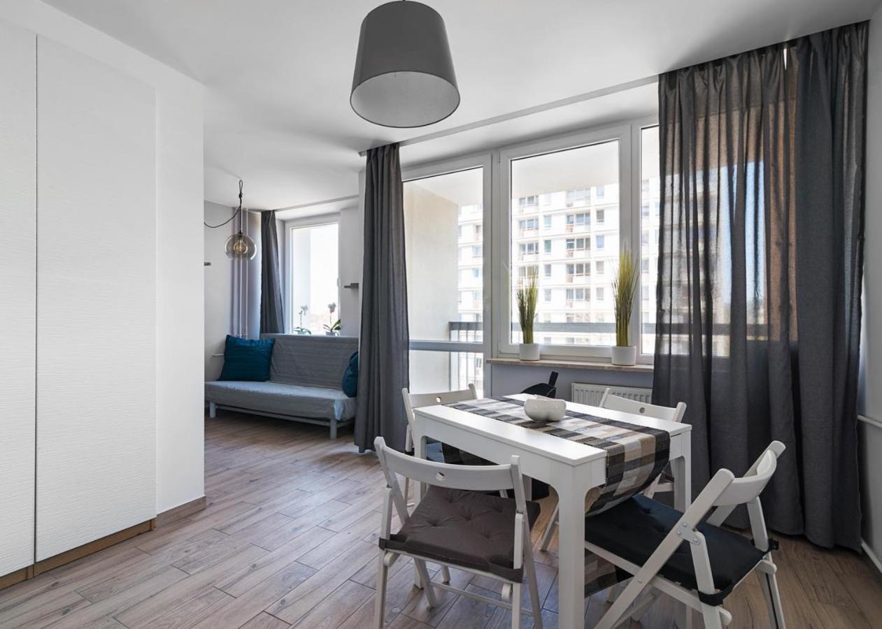 Apartment Cozy In The Centre Of Warsaw, Metro, Wi-fi - By Hik