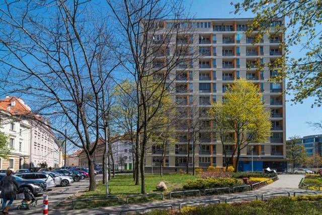 Apartment Cozy In The Centre Of Warsaw, Metro, Wi-fi - By Hik Warsaw
