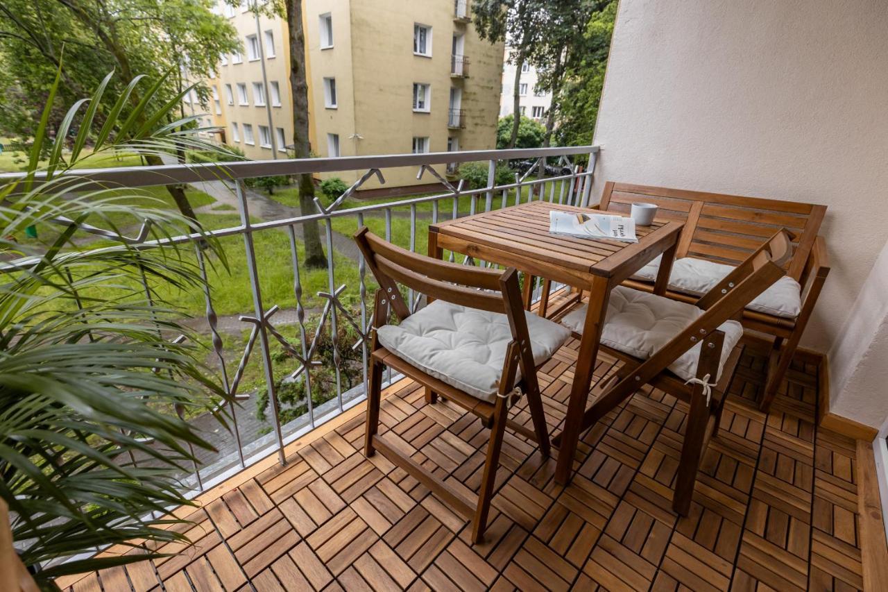 Apartment Bright Kasprzaka Wola Near Metro Station By Renters Warsaw