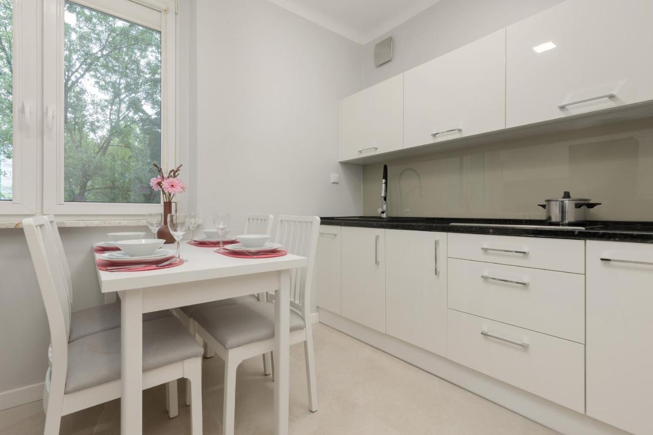 Bright Kasprzaka Wola Near Metro Station By Renters Apartment Warsaw
