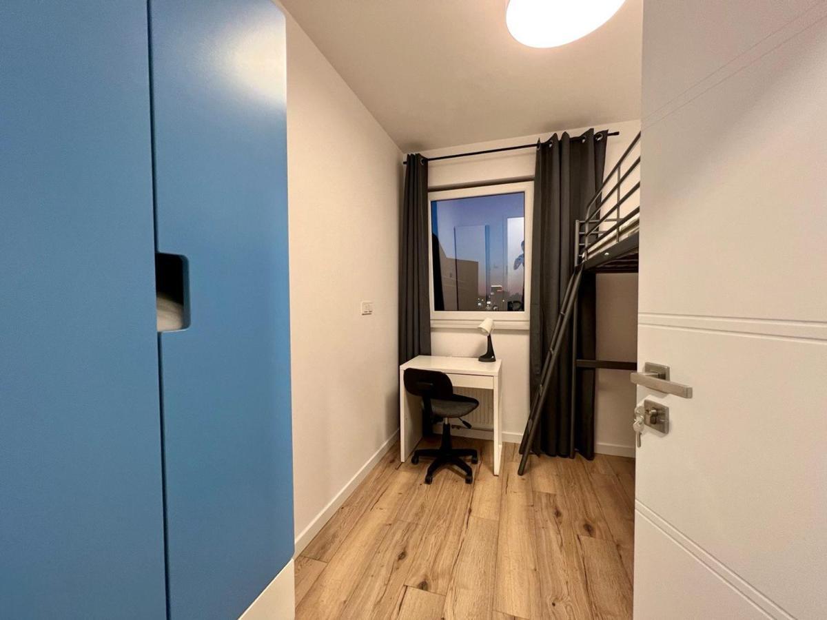 K22 Large Family Komputerowa Apartament Warszawa