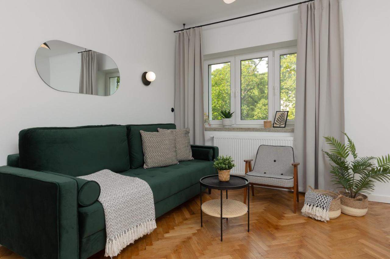 Stylish Nowolipie Close To Old Town Square By Renters Apartment Warsaw