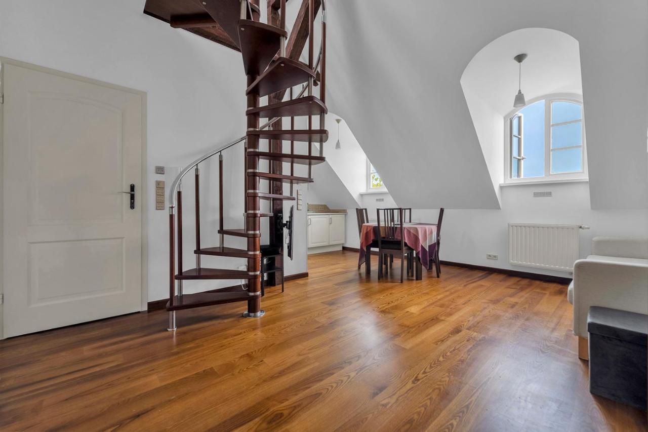 Apartamento Rynek Nowego Miasta Two-level