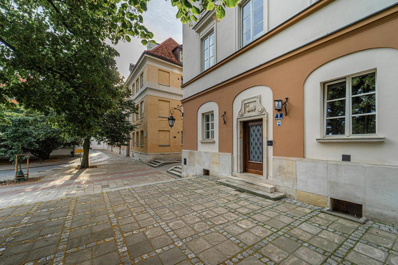 Rynek Nowego Miasta Two-level * Varsóvia