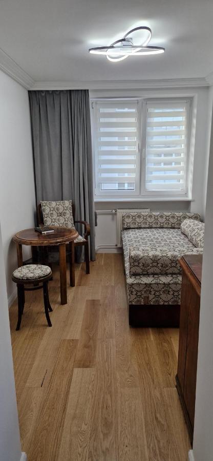 Arma Design 2 Bedrooms Warsaw