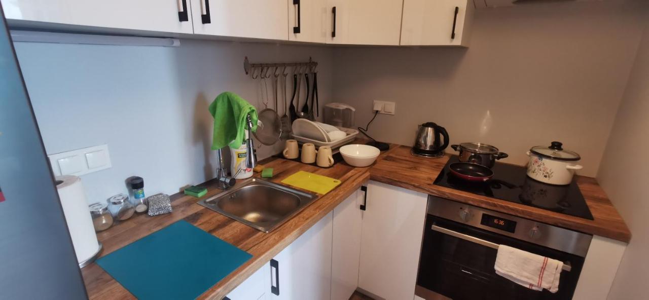 Homestay Nowy 1 Z 2 Pokoi W Mieszkaniu W Ursusie Warsaw