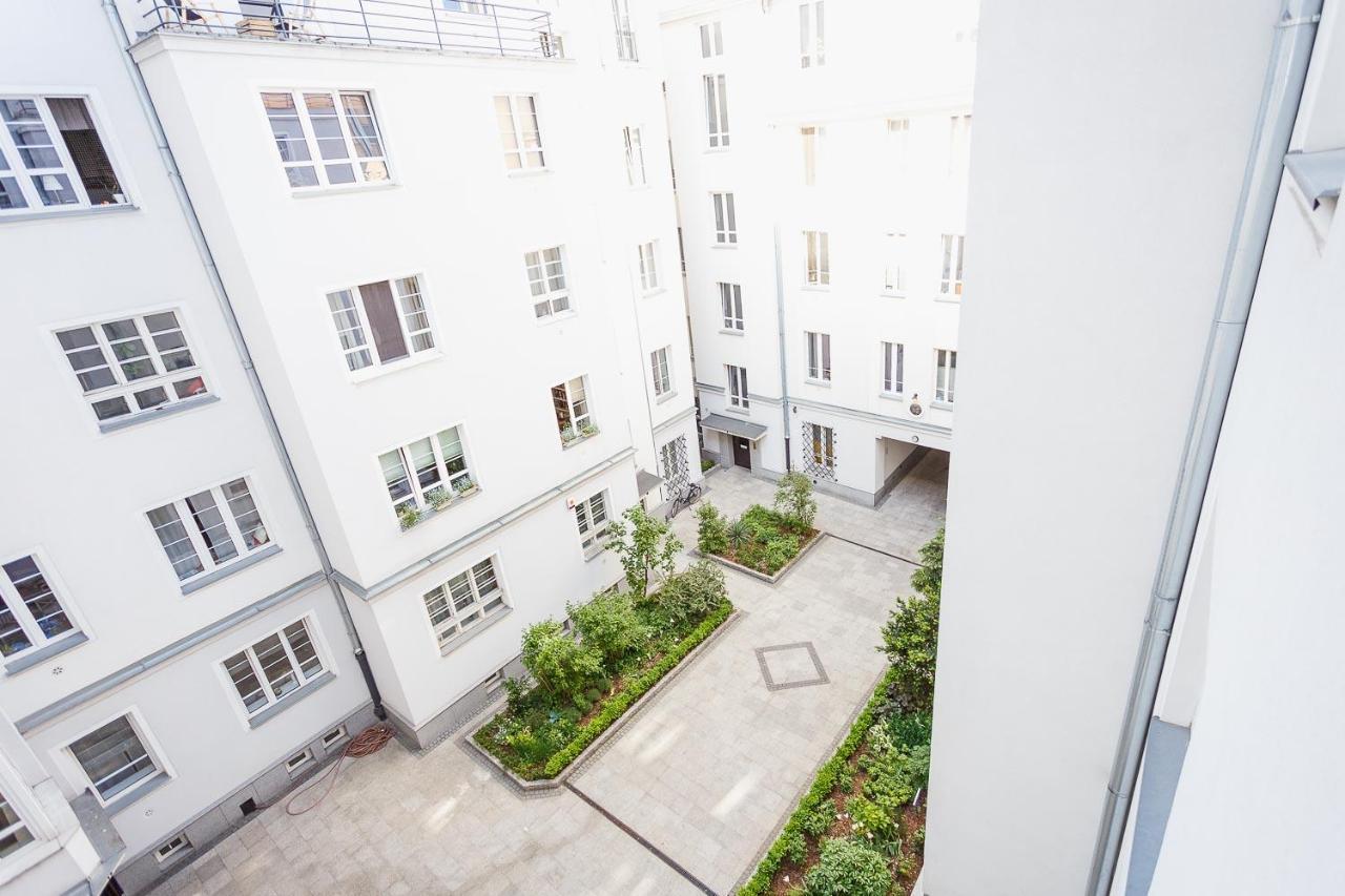 Regem Center * Warsaw