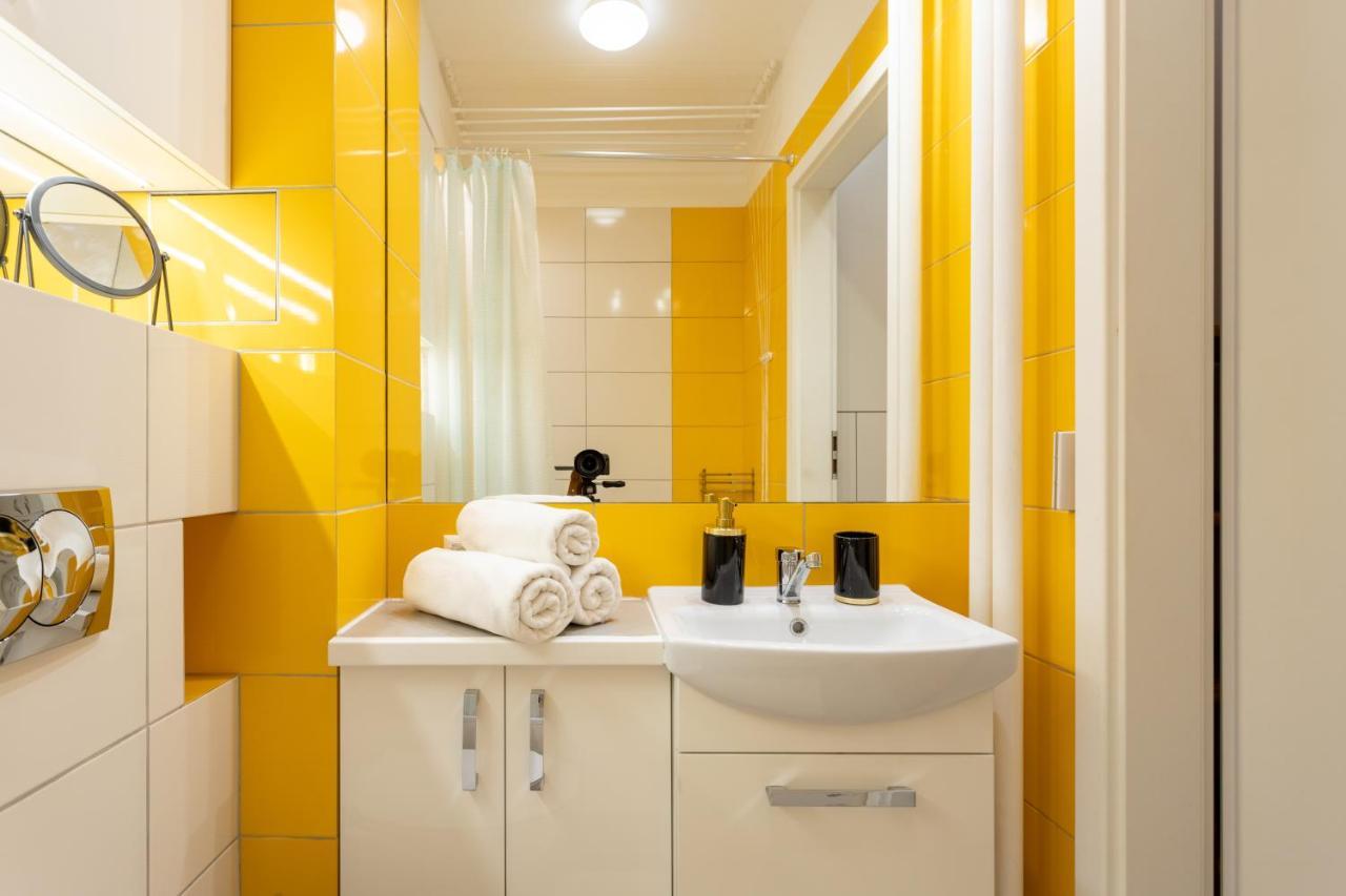Golden - Cozy And Bright In The Center- Zamenhofa Warsaw