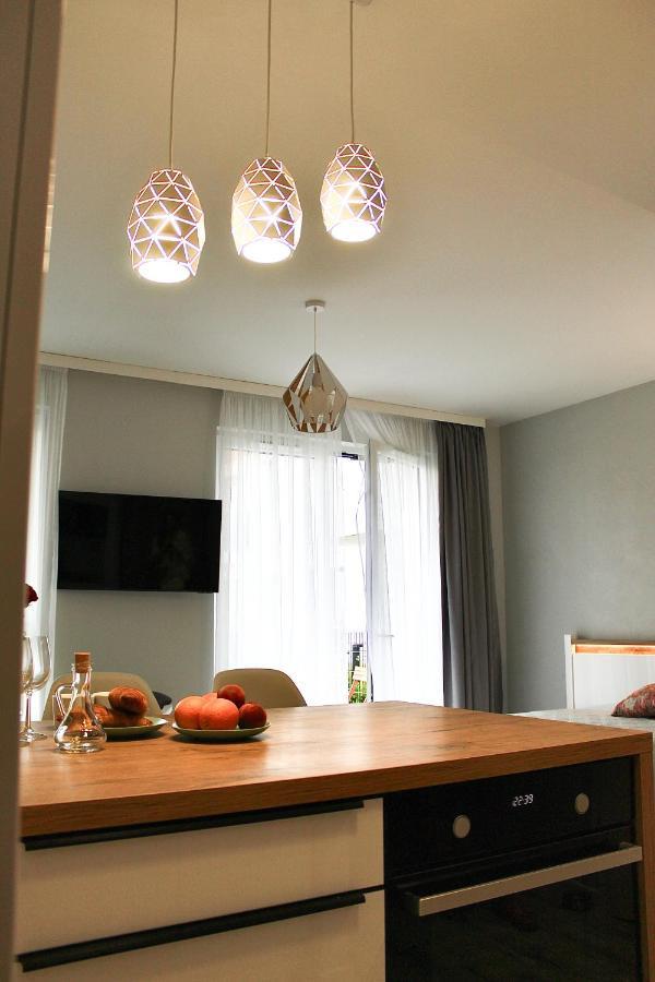 Luxapartmentwarszawa Z Bezplatnym Podziemnym Parkingem * Warsaw