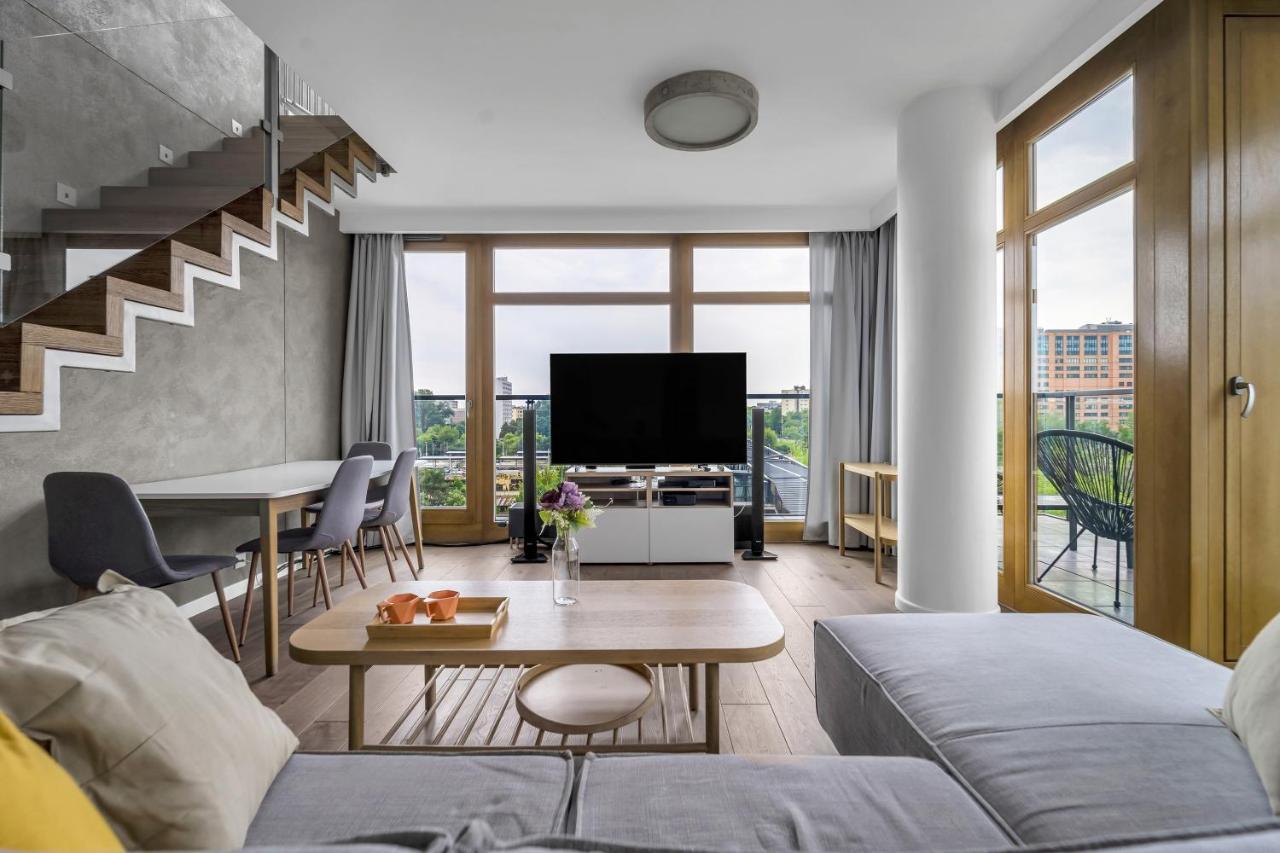 Apartment Prestige - 86m2, Two-level Loft, Parking - By Rentujemy *