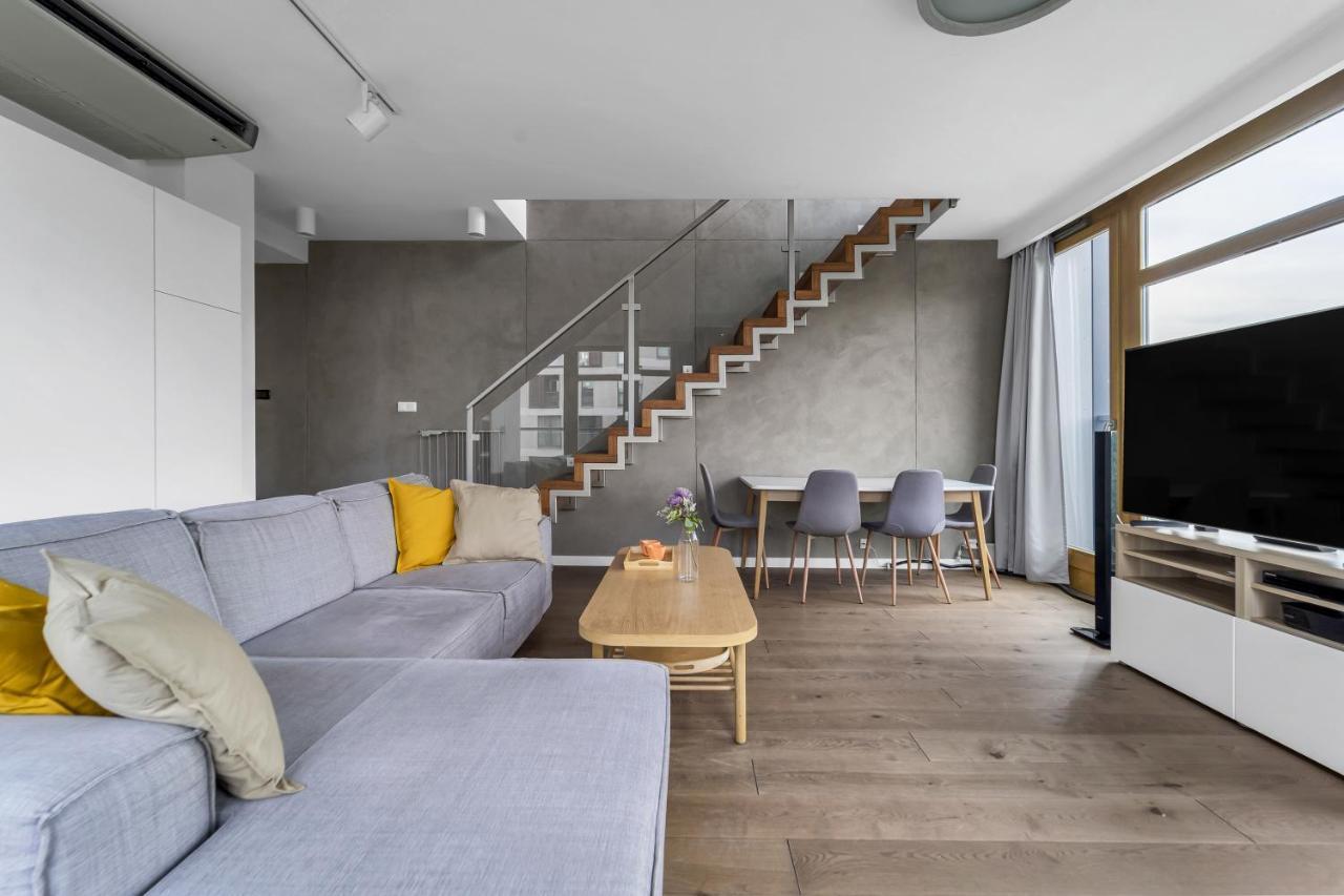 Apartment Prestige - 86m2, Two-level Loft, Parking - By Rentujemy Warsaw