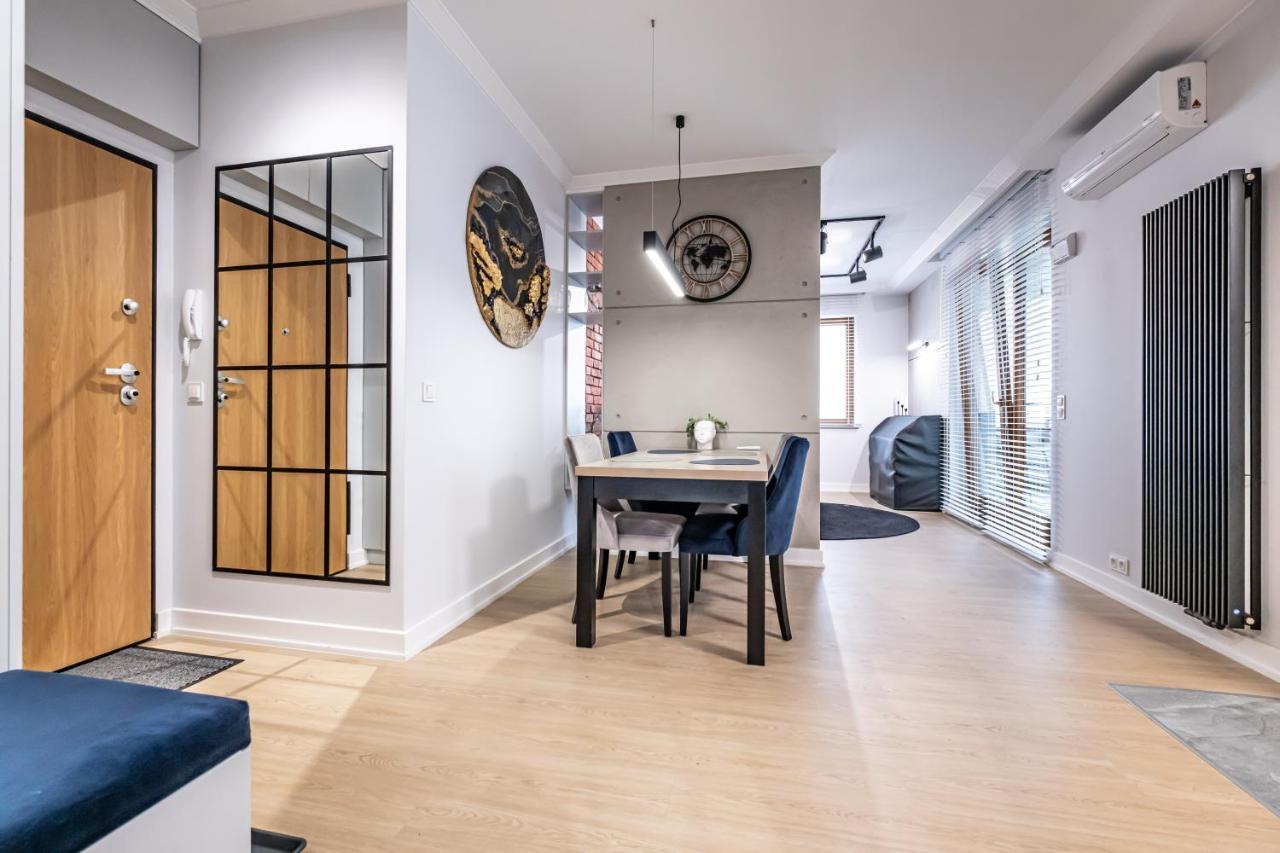 Apartament Positive *