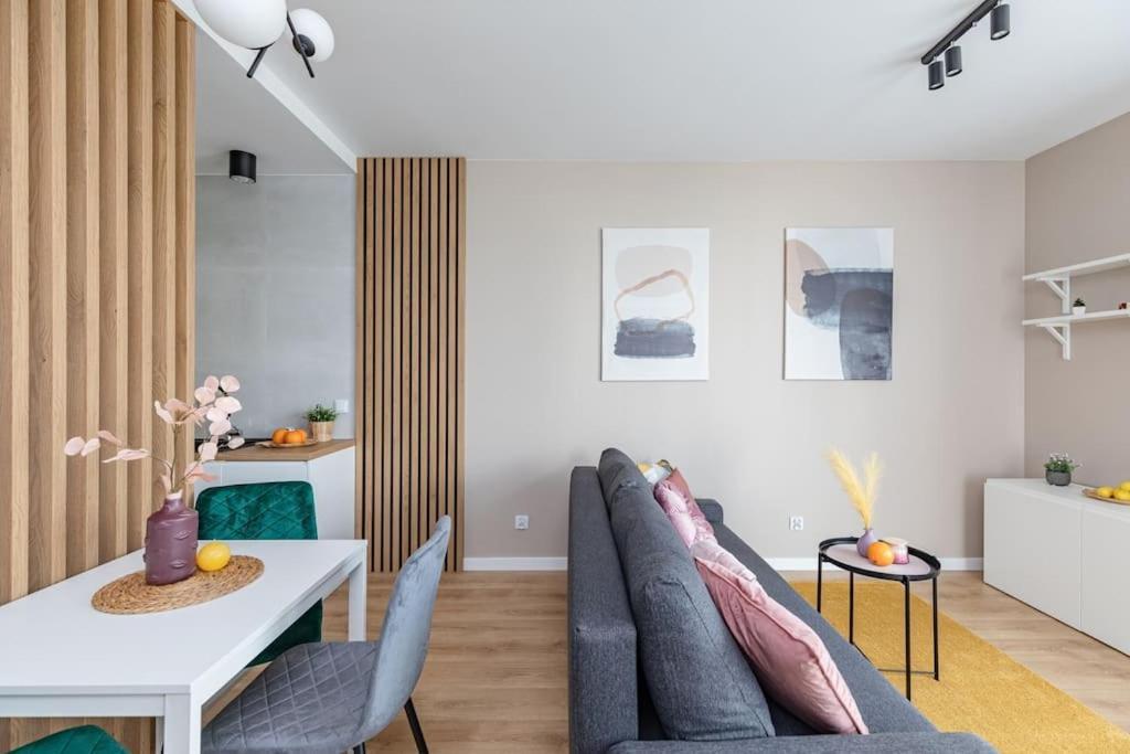 Apartment Superapart Lopianowa 5 Warsaw