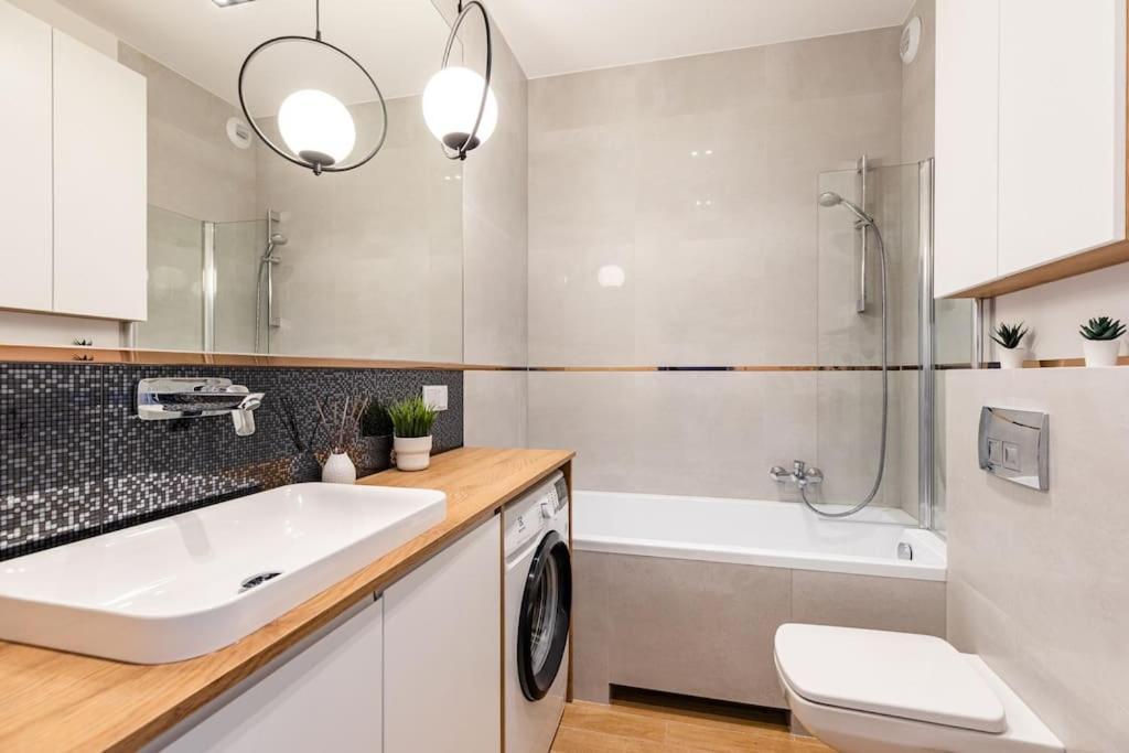 Superapart Lopianowa 5 *