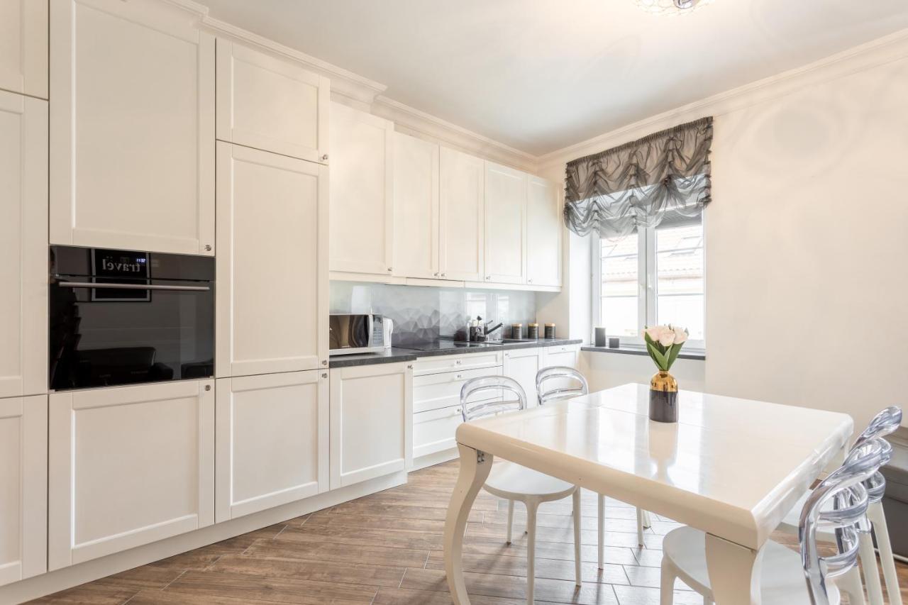 Golden - Stylish And Luxury - Podwale Apartment