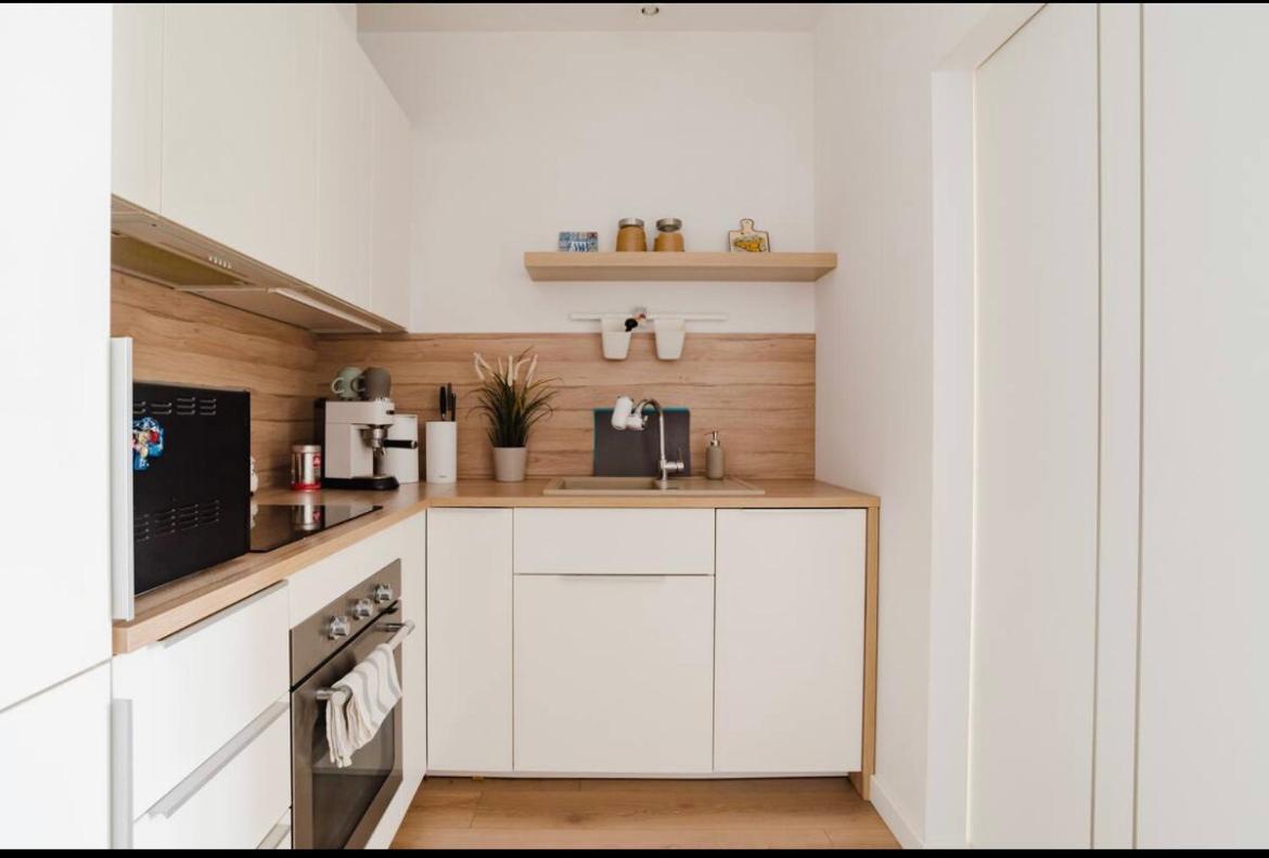 Homestay Color Wola Warsaw