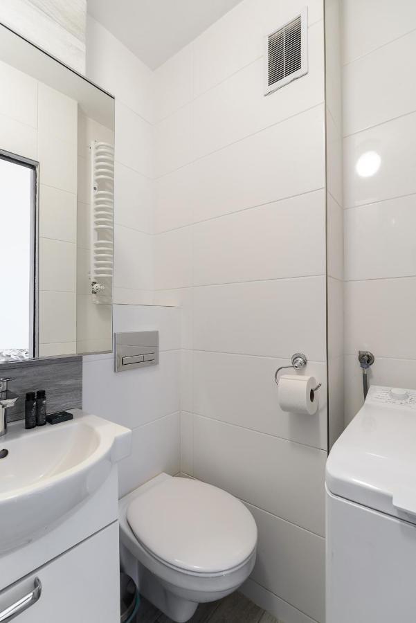 Shortstaypoland Madalinskiego * Warszawa