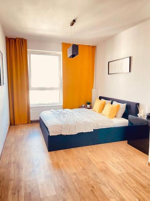 Apartamento Spacious,stylish And Comfortable 2 With Million Dollar View Varsóvia